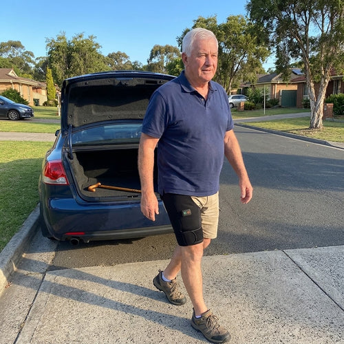Frank D., 68, Newcastle, NSW